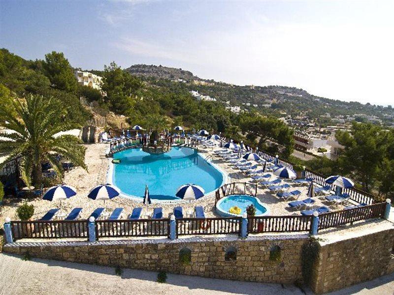 Karpathios Aparthotel