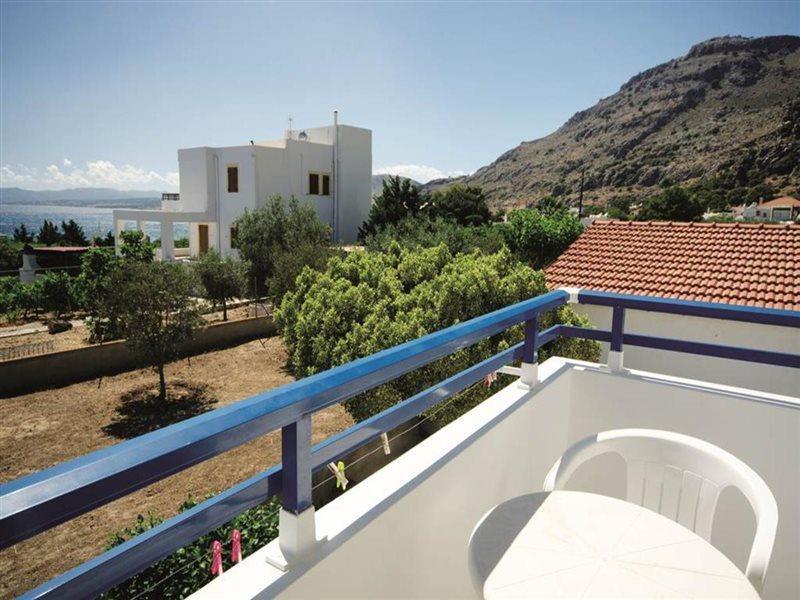 Karpathios Aparthotel