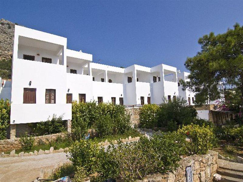 Karpathios Aparthotel Pefki